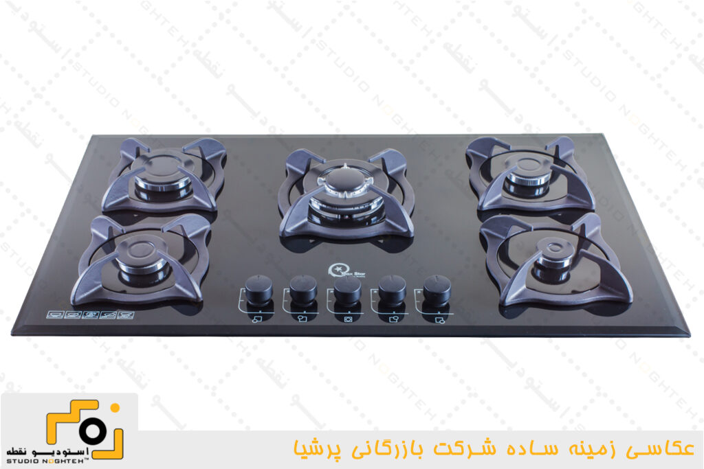 عکاسی صنعتی و زمینه ساده از محصولات لوازم خانگی هود ، سنک ، گاز