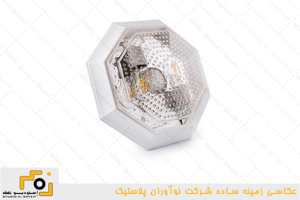 عکاسی صنعتی زمینه و زمینه ساده از محصولات روشنایی